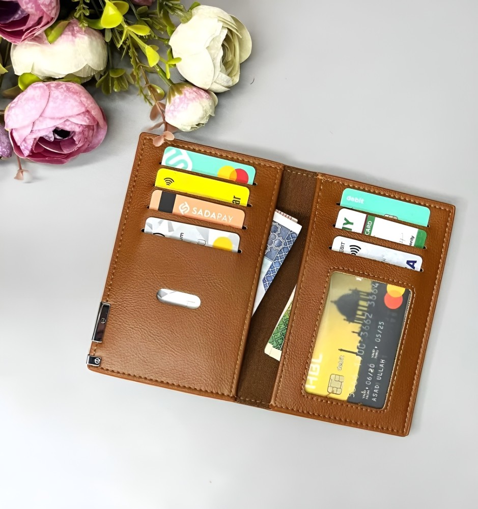 Men's Kangaroo Mini Long Leather Wallet – Vertical Bifold with Metal Accent